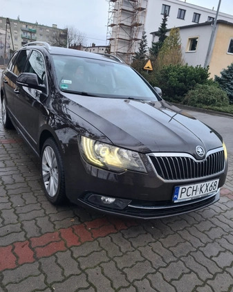 Skoda Superb cena 48500 przebieg: 229200, rok produkcji 2014 z Chodzież małe 92